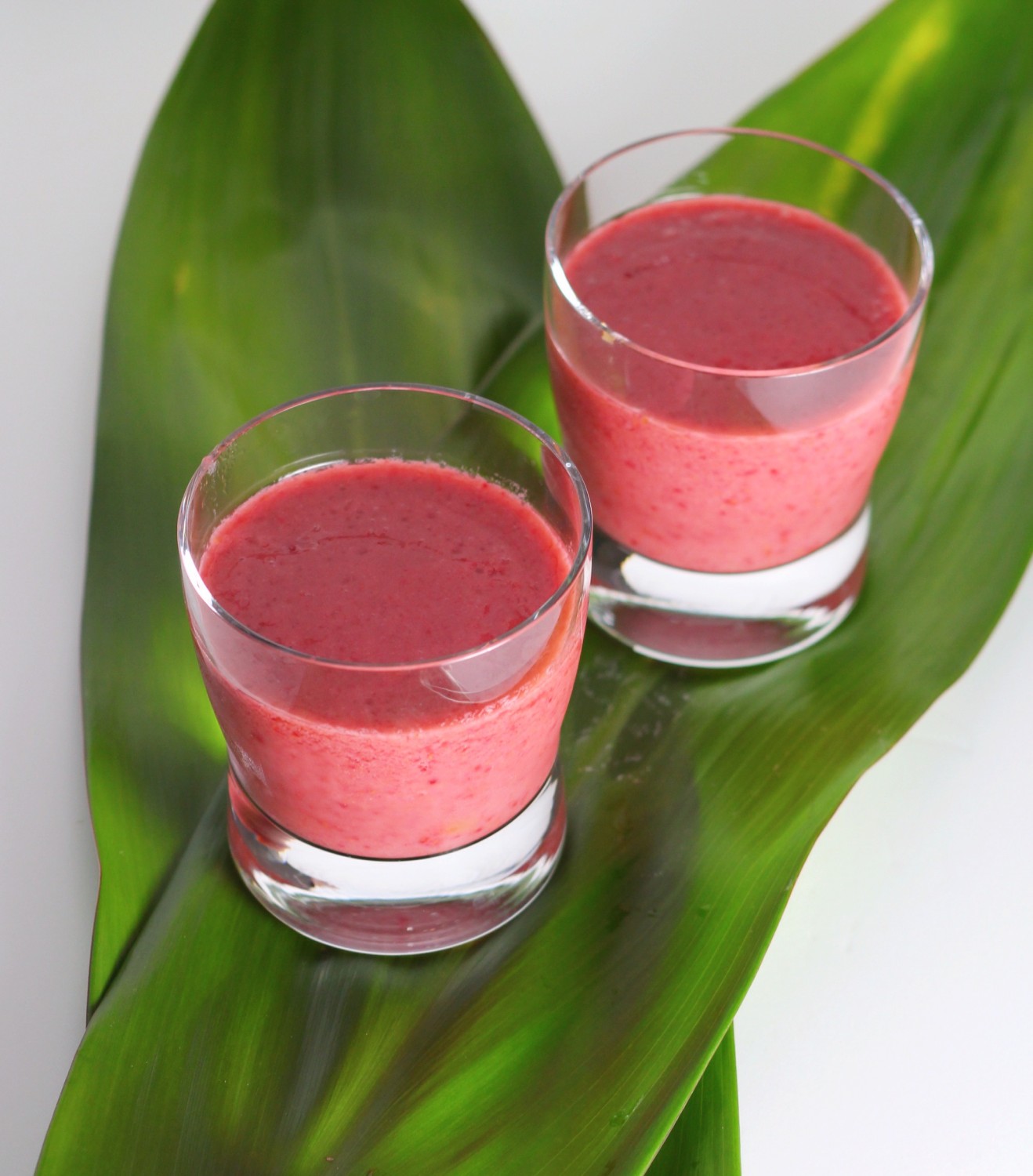 Raspberry and Apricot Smoothie