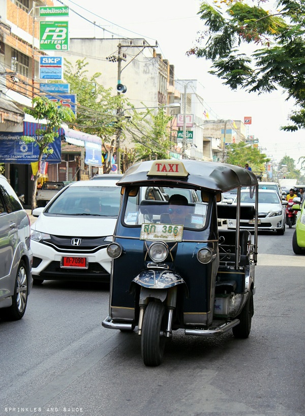 tuktuk2